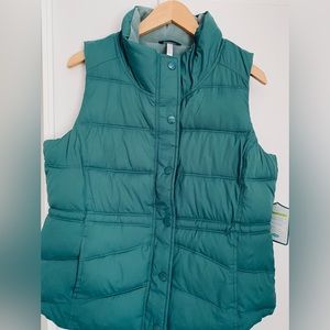 Teal women’s vest